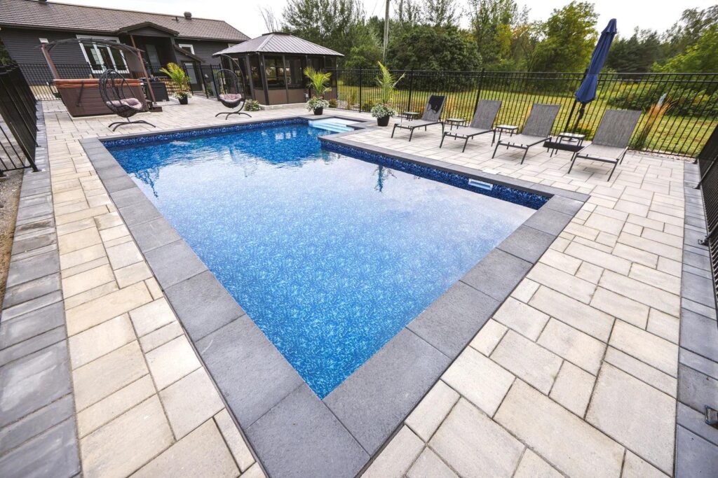 Pool Maintenance Contractors