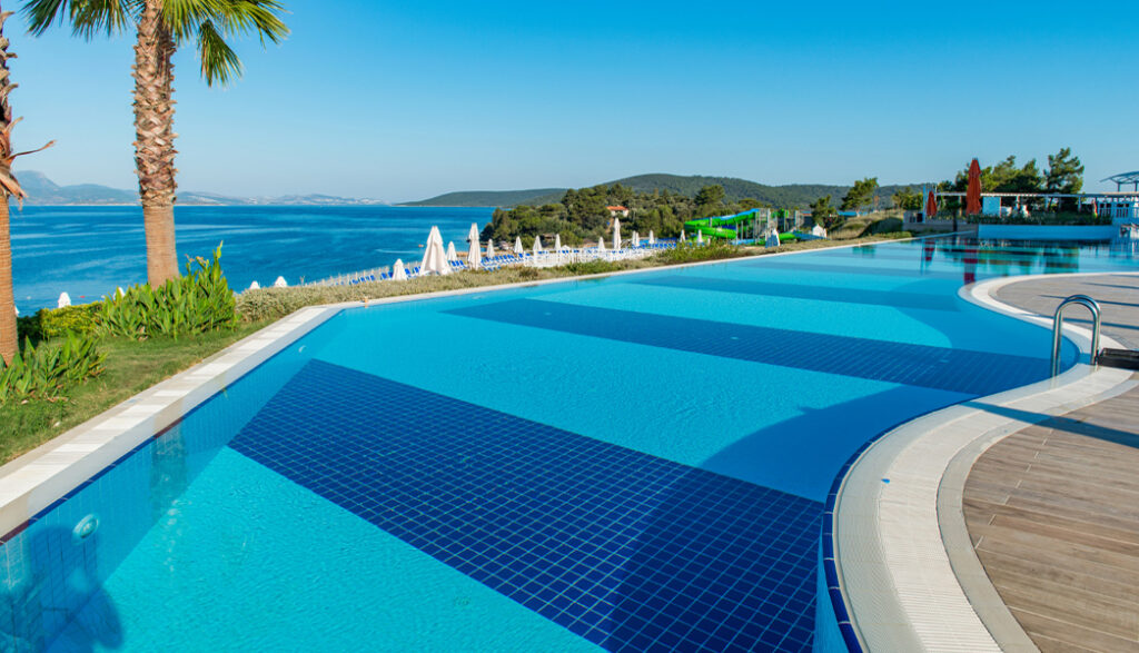 Swimming Pool Service