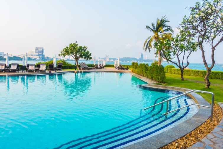Pool Maintenance in dubai