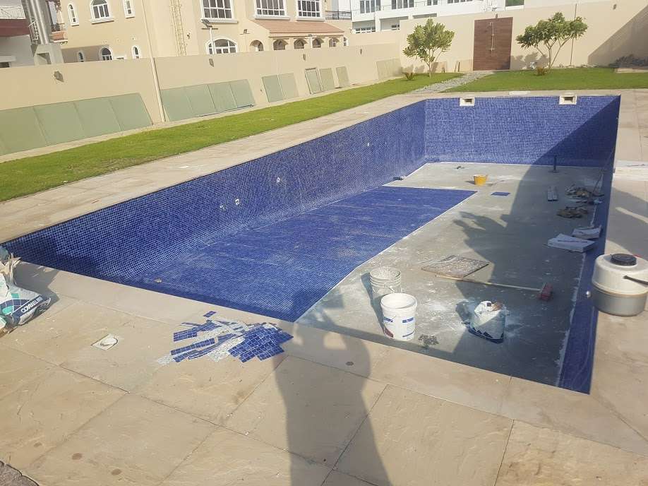 pool maintenance company
