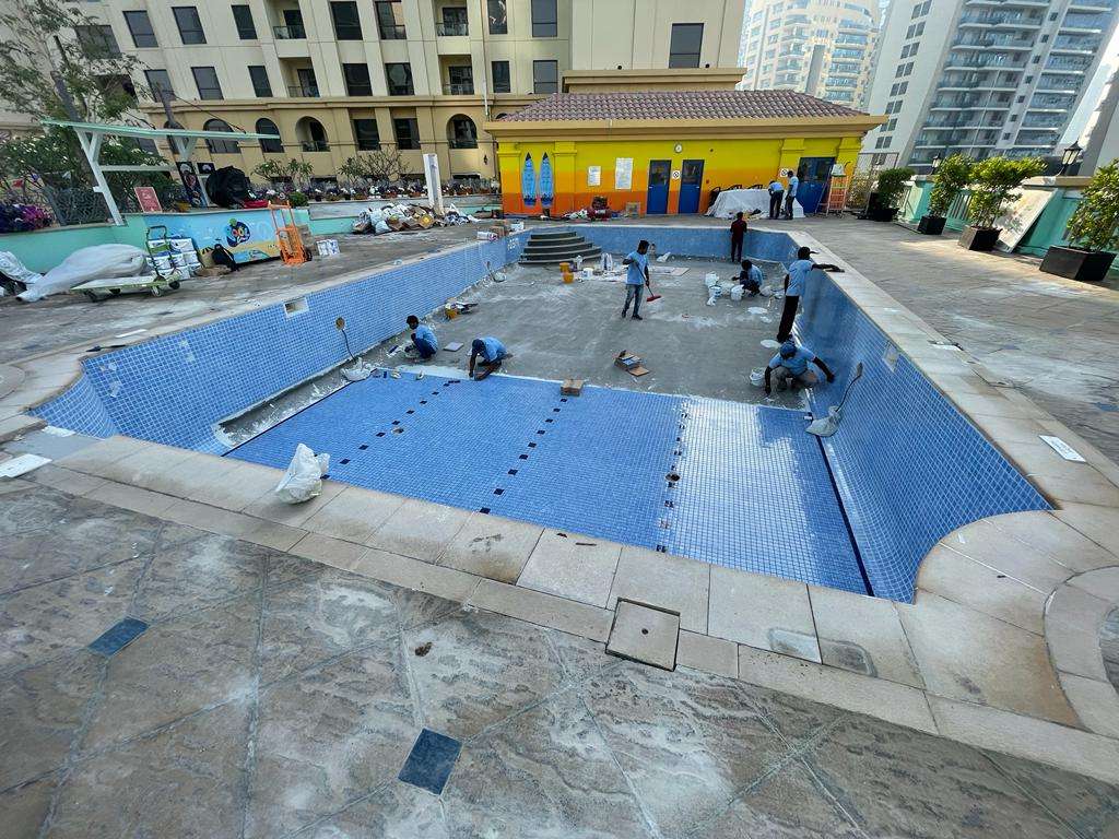 Swimming pool construction in Dubai